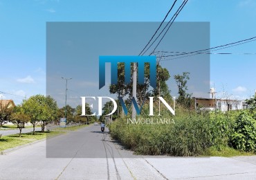 Excelente terreno esquina sobre Av. Balbín - Santa Laura - Salta Capital